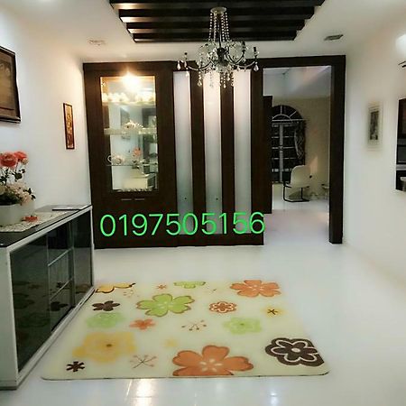 Ulfah Mersing Exterior foto